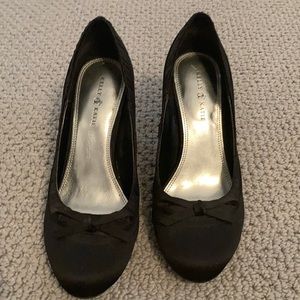 Kelly & Katie satin heel size 7